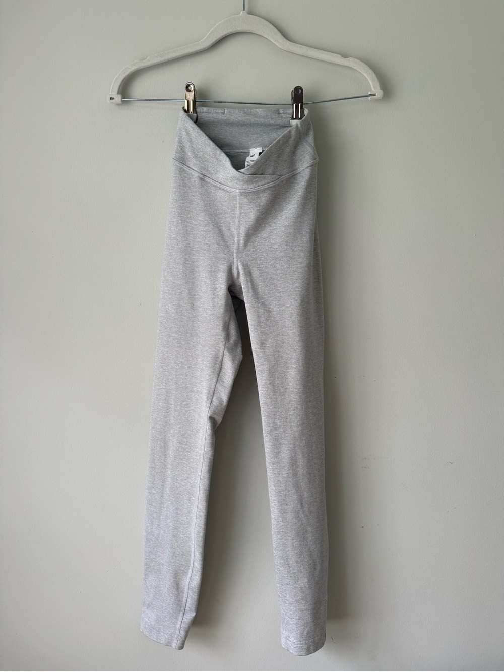 Lululemon Heathered Gray Crossover Waist High Rise Leggings Size 2